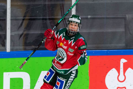 Frölundas Andrea Dalen jublar