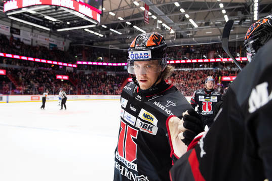 Örebros Marcus Hardegård gör 1-0 målet