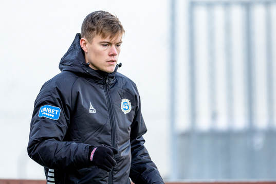Utsiktens Albin Skoglund före träningsmatchen i fotboll
