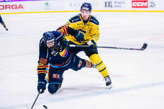 Djurgårdens Melvin Wersäll och Södertäljes Jacob