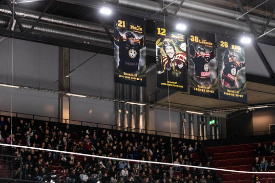 Vepor i taket med tidigare Brynässpelarna Ove Molin,