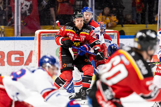 Oskarshamns William Worge Kreu och Luleås Leo Komarov