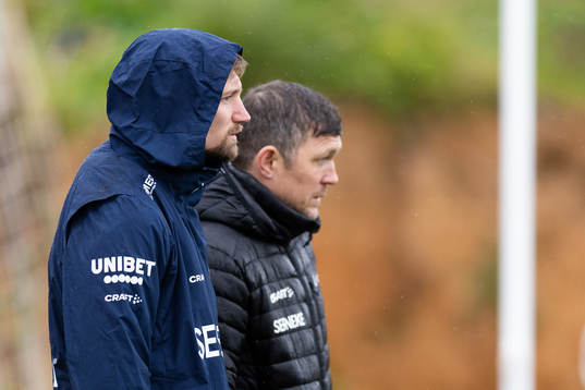 IFK Göteborgs Sebastian Eriksson och team manager Hannes