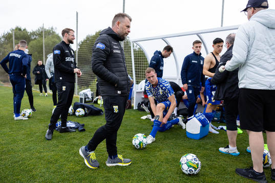 IFK Göteborgs tränare Mikael Stahre innan