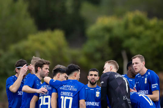 IFK Göteborgs spelare samlade innan  träningsmatchen i
