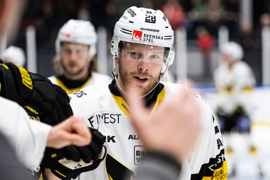 Västerås Lukas Zetterberg jublar