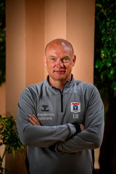 AGF Århus tränare Uwe Rösler poserar för ett porträtt