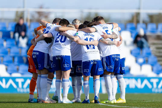 Norrköpings spelare samlade innan träningsmatchen i