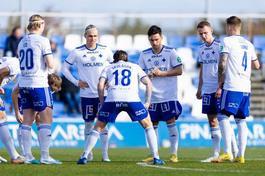 Norrköpings spelare samlade innan träningsmatchen i