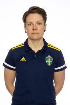 Domare Sara Wiinikka poserar för ett porträtt den 10 februari 2023 i Stockholm. 