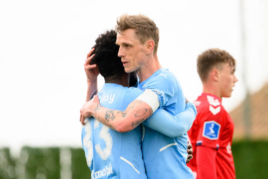 Mohamed Buya Turay and Søren Rieks of Malmö FF celebrates after  2-1