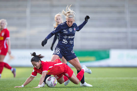 Nordsjällands Simone Andersen  och Rosengårds Mia Persson 