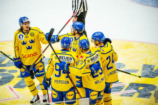 Lucas Wallmark of Sweden celebrates