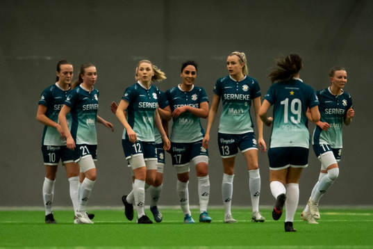 lingsås spelare jublar