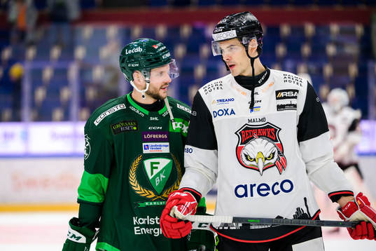 Färjestads Theodor Lennström och Malmö Redhawks Oliver