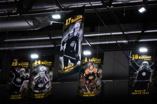 Vepor med Börje Salming och Stig Salming i taket