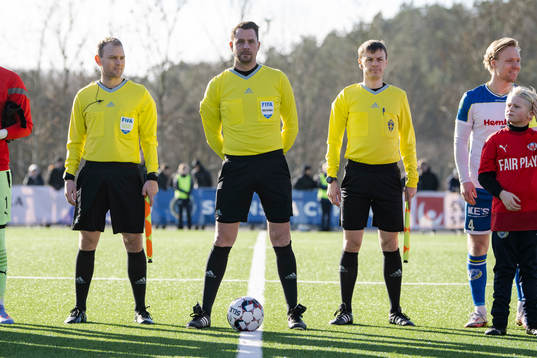 Dommartrion bestående av Assisterande domare Marcus