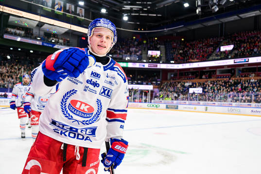 Oskarshamns Antti Suomela jublar