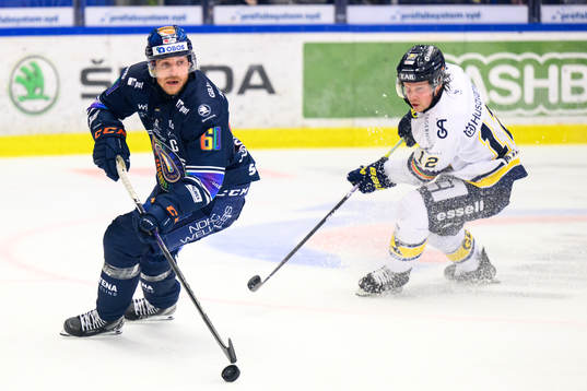 Växjös Erik Josefsson och HV71s Kalle Maalahti