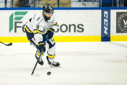 HV71s Taylor Matson