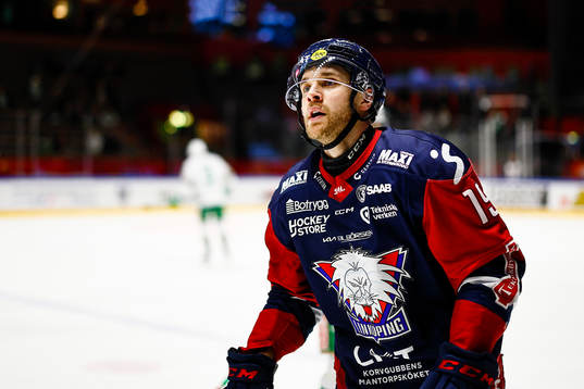 Linköpings Patrick Russell jublar