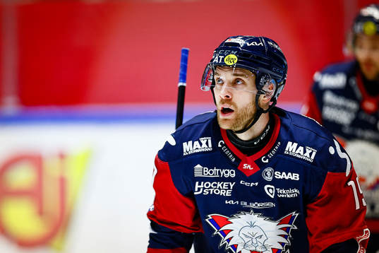 Linköpings Patrick Russell jublar