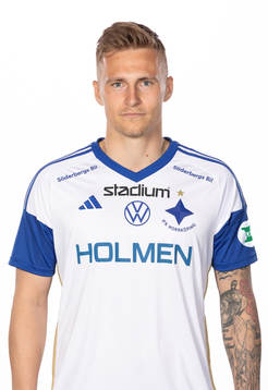 Norrköpings Marco Lund poserar för ett porträtt den 22 februari 2023 i Norrköping.