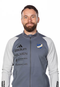 Norrköpings Fysio Kristoffer Karlsson poserar för ett porträtt den 22 februari 2023 i Norrköping.