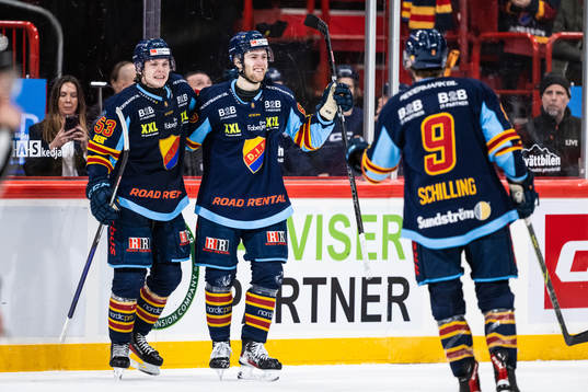 Djurgårdens Wiktor Nilsson jublar