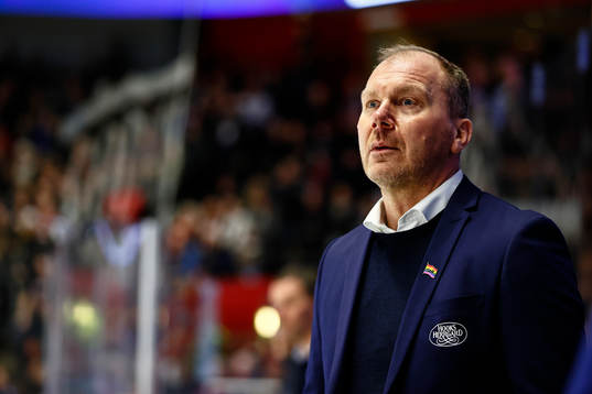 HV71s tränare Johan Lindbom