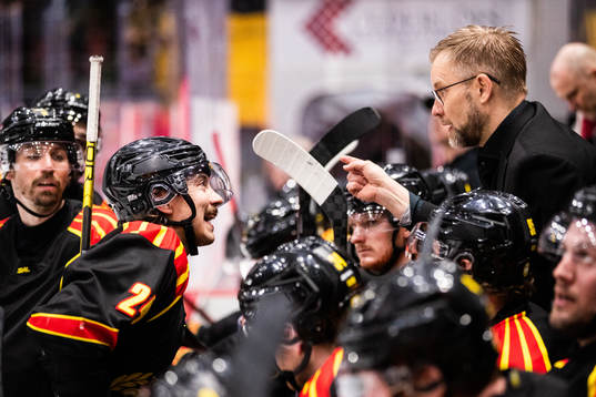 Brynäs Hannes Björninen och tränare Mikko Manner