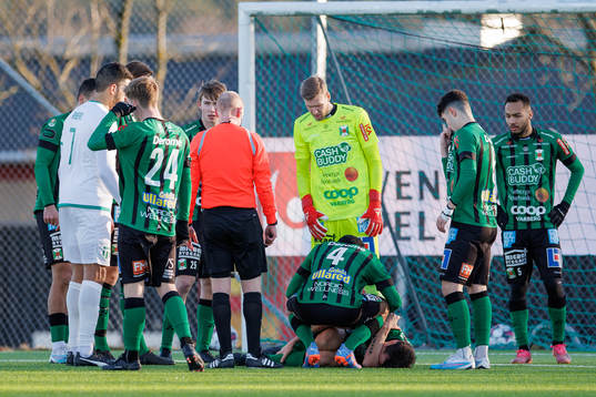 Varbergs Jon Birkfeldt har ont