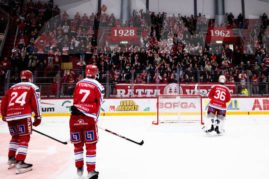 Timrås målvakt Karolus Kaarlehto, Jakob Stenqvist och