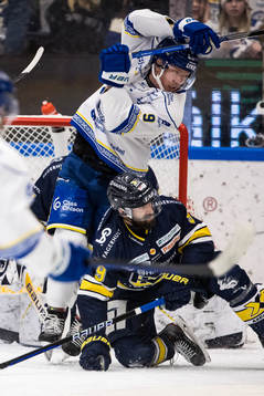 Leksands Patrik Zackrisson och HV71s Taylor Matson