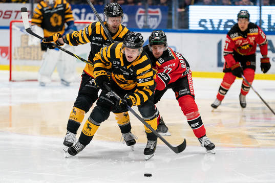 Skellefteås Måns Forsfjäll och Luleås Isac Brännström