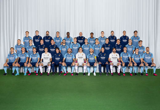  Oskar Fallenius, Naprapat David Ed Söderström, Fystränare Jens Torgny Ericsson, Elias Andersson, Joel Asoro, Materialförvaltare Patrik Eklöf, Isak Alemayehu, Naprapat Karl Barrling, Sjukgymnast Simone Cullura, Gustav Wikheim. Mittenledet från vänster: Piotr Johansson, Theo Bergvall, Assisterande tränare Hugo Berggren, Lagledare Daniel Granqvist, Besard Sabovic, Jesper Löfgren, Jacob Bergström, Philip Rolke, Fystränare Viktor Helander, Målvaktstränare Nikos Gkoulios, Lucas Bergvall, Wilmer Odefalk. Sittande från vänster: Pierre Neurath Bengtsson, Victor Edvardsen, Rasmus Schüller, Andre Picornell, Tränare Thomas Lagerlöf, Marcus Danielson, Jakob Widell Zetterström, Magnus Eriksson, Tränare Kim Bergstrand, Tommi Vahio, Haris Radetinac, Elliot Käck, Calos Moros Gracia.