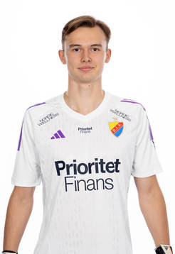 Djurgårdens André Picornell poserar för ett porträtt den 2 mars 2023 i Stockholm.