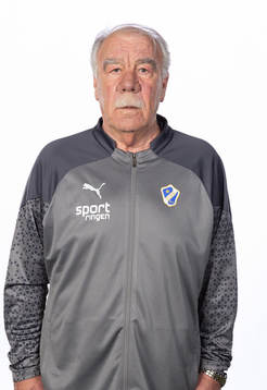 Halmstads materialförvaltare Bertil Andersson poserar för ett porträtt den 3 mars 2023 i Halmstad.