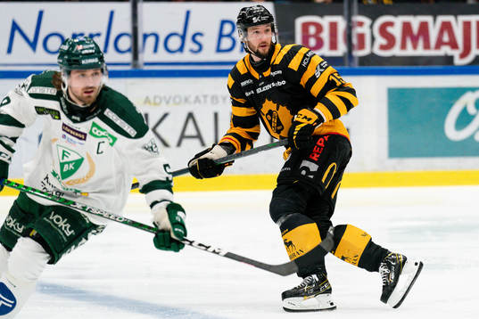 Färjestads Linus Johansson och Skellefteås Melker Karlsson