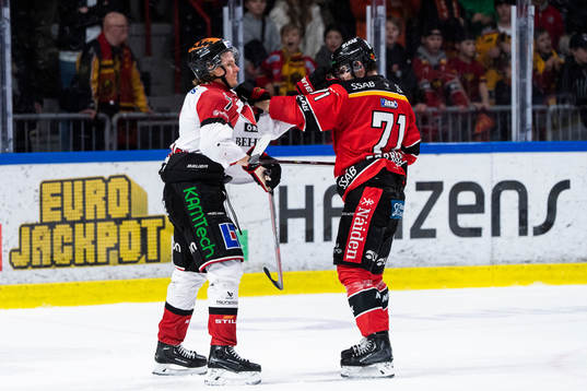 Örebros Marcus Hardegård och Luleås Linus Fröberg