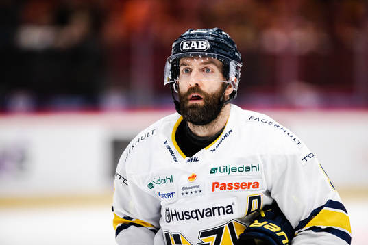 HV71s Taylor Matson
