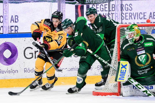 Luleås Isac Brännström och Färjestads Henrik Björklund