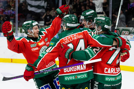 Frölundas Loui Eriksson jublar med lagkamrater