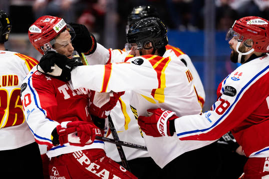 Timrås Robin Alvarez och Brynäs Niklas Friman