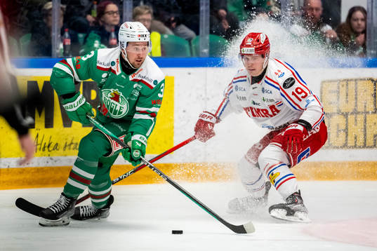 Rögles Michael Kapla och Timrås Erik Andersson