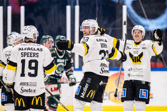 Västerås Oliver Bohm jublar