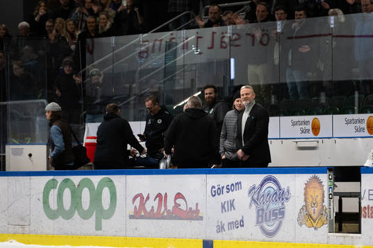 Kristianstads tränare Mikael Gath jublar