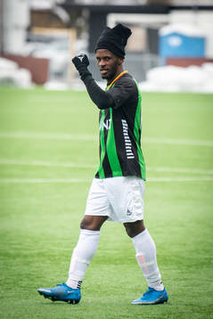 GAIS Rickard Emeka Friday jublar