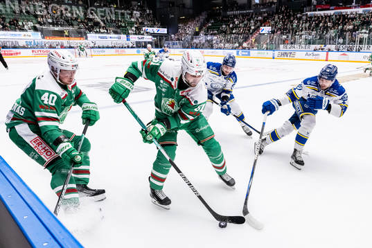 Rögles Oskar Stål-Lyrenäs och Ludvig Larsson mot