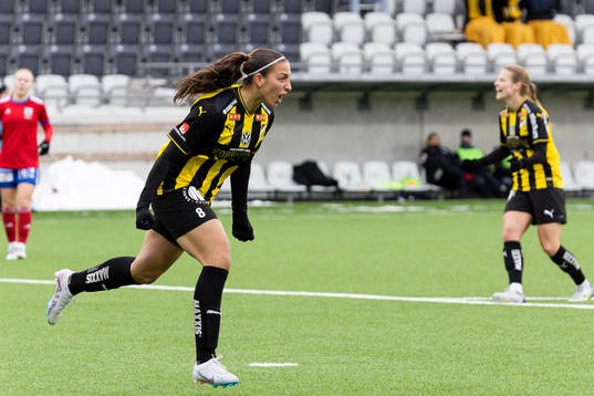 Häckens Rosa Kafaji jublar efter 3-1